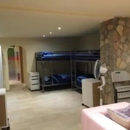 Port D'andratx Beautiful House, Swimming Pool & Jacuzzi 10-22 People