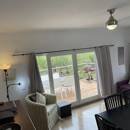 Hébergement de vacances Port D'andratx Beautiful House, Swimming Pool & Jacuzzi 10-22 People