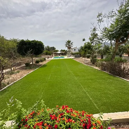 Port D'andratx Beautiful House, Swimming Pool & Jacuzzi 10-22 People Hébergement de vacances *