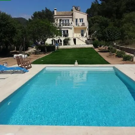 Port D'andratx Beautiful House, Swimming Pool & Jacuzzi 10-22 People Hébergement de vacances