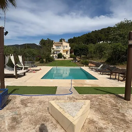 Hébergement de vacances Port D'andratx Beautiful House, Swimming Pool & Jacuzzi 10-22 People Andratx
